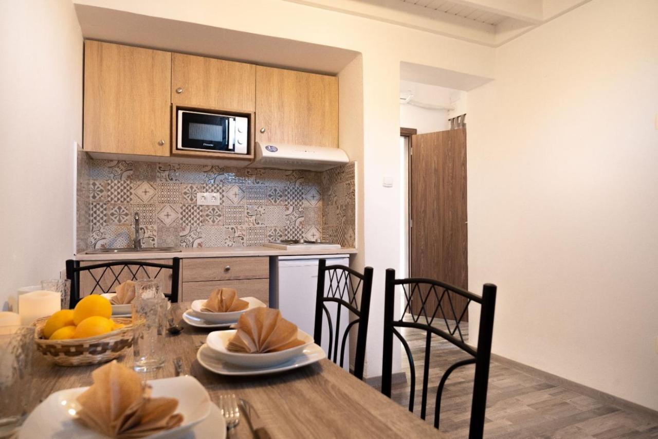 The Walk Inn Apartments Rhodes City Bagian luar foto